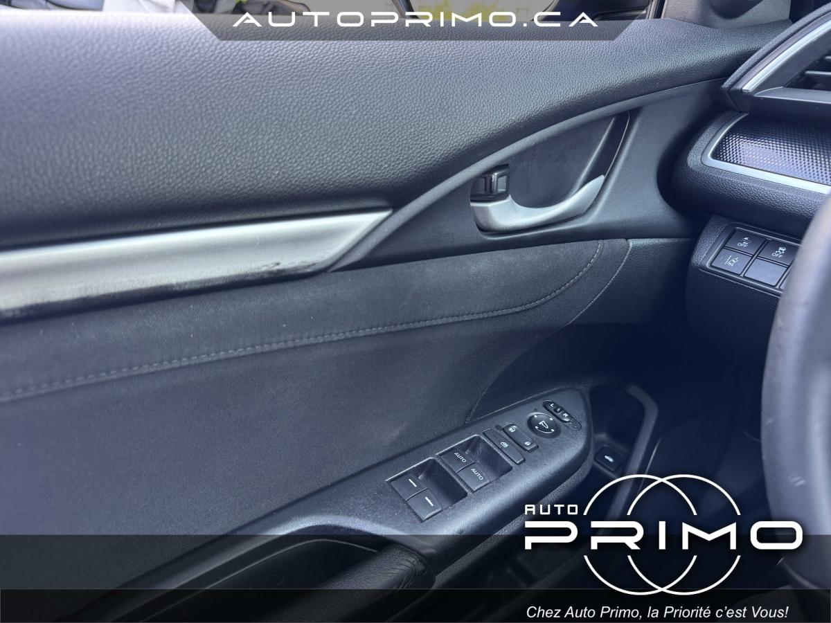 2019 Honda Civic - Image 12