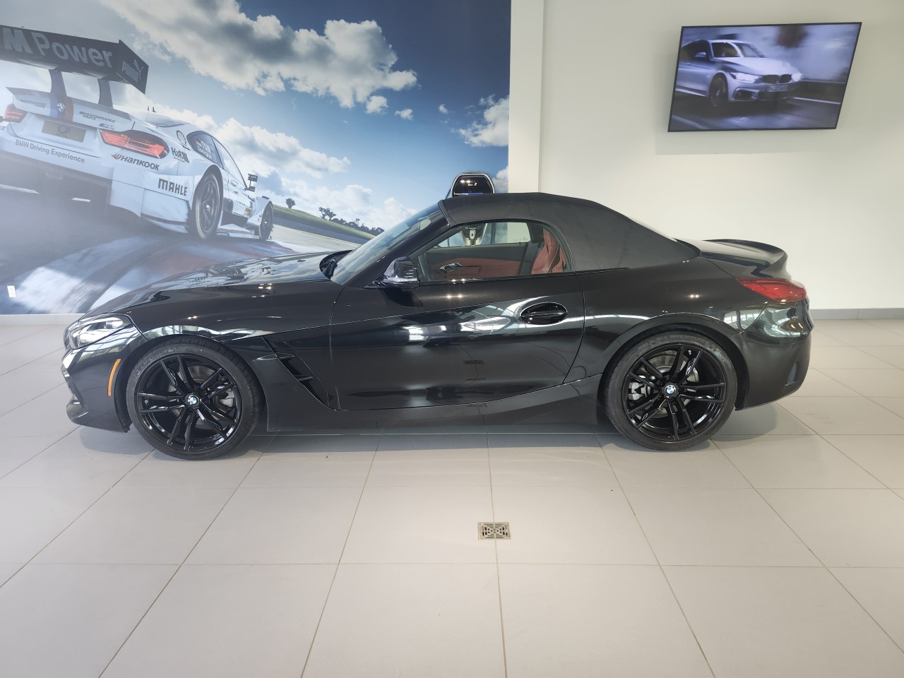 2021 BMW Z4 - Image 23