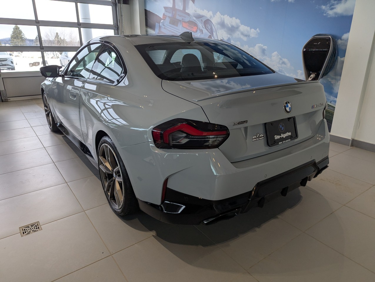 2022 BMW M240i xDrive - Image 5