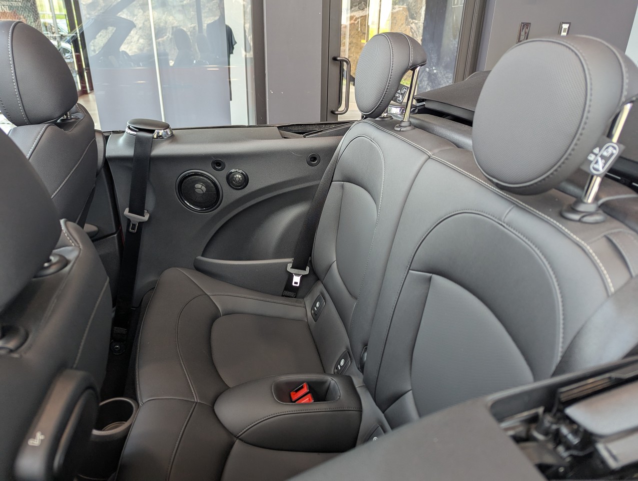 2024 Mini Cooper - Image 17