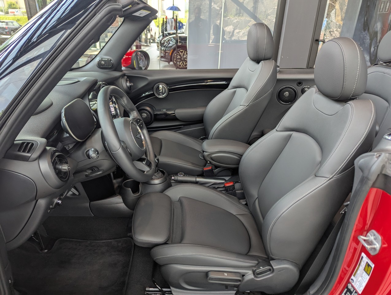 2024 Mini Cooper - Image 18