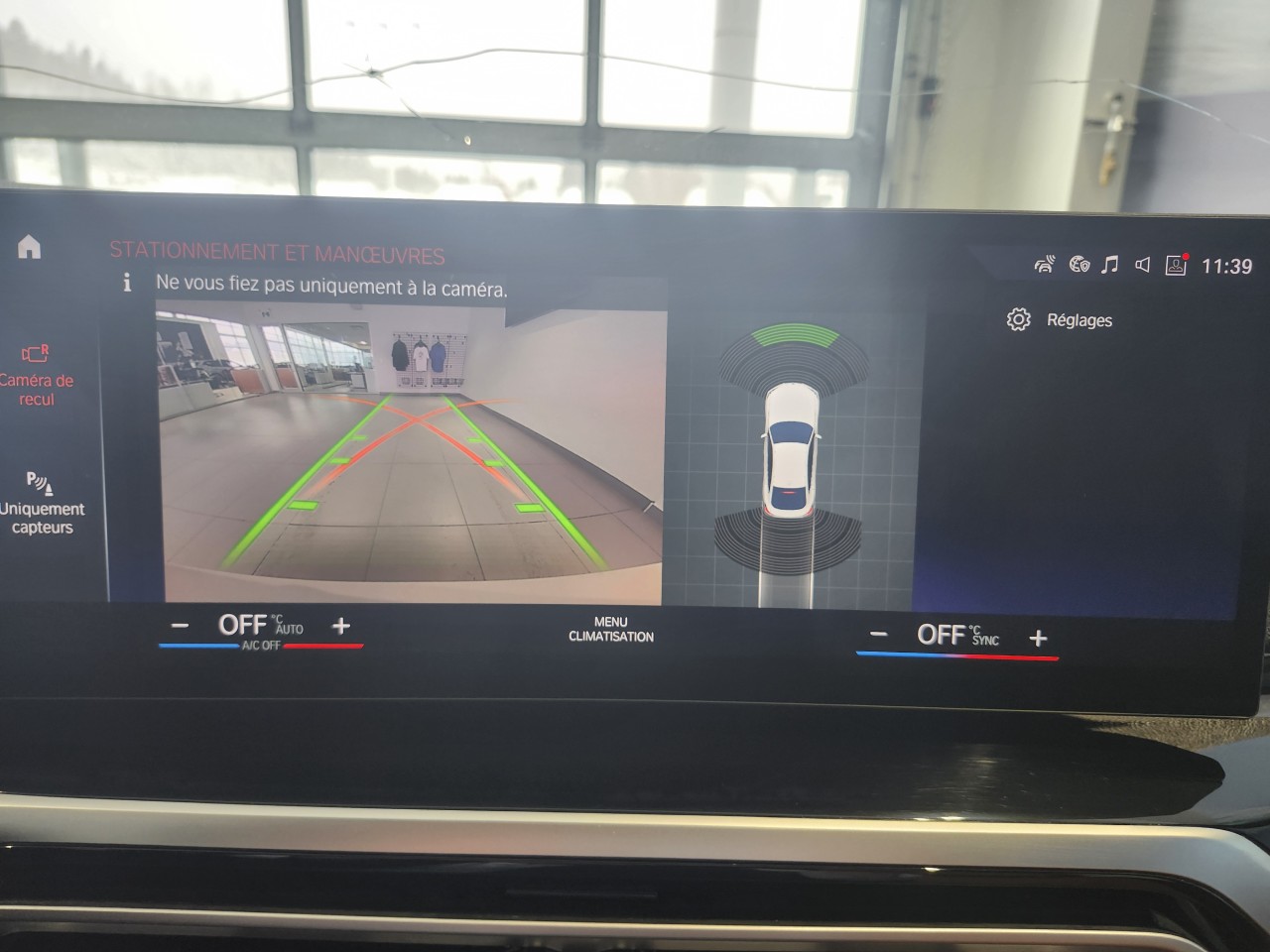 2023 BMW i4 - Image 19
