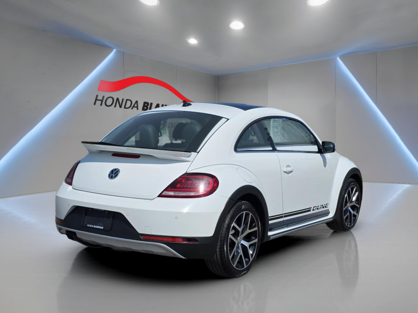 2019 Volkswagen Beetle - Image 7
