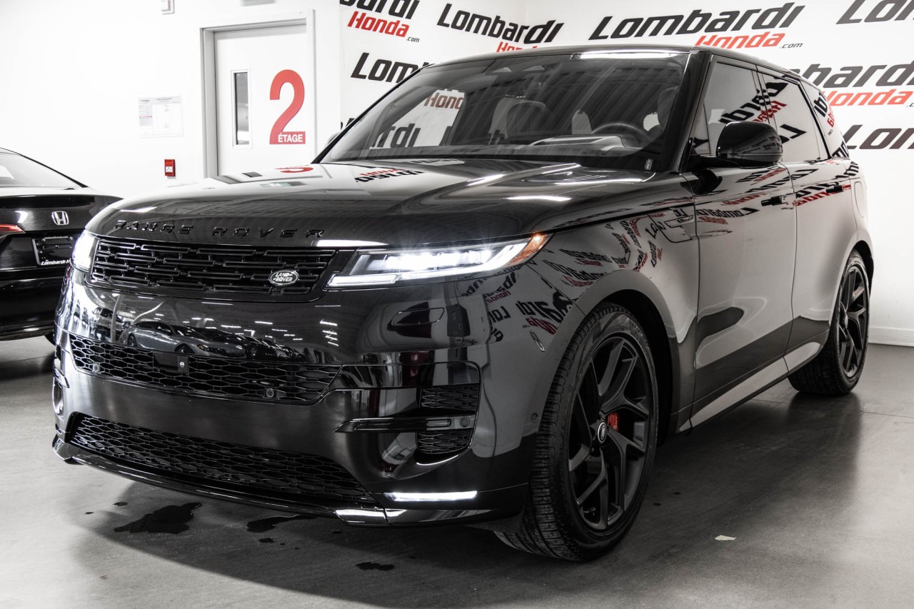 2025 Land Rover Range Rover Sport - Image 3