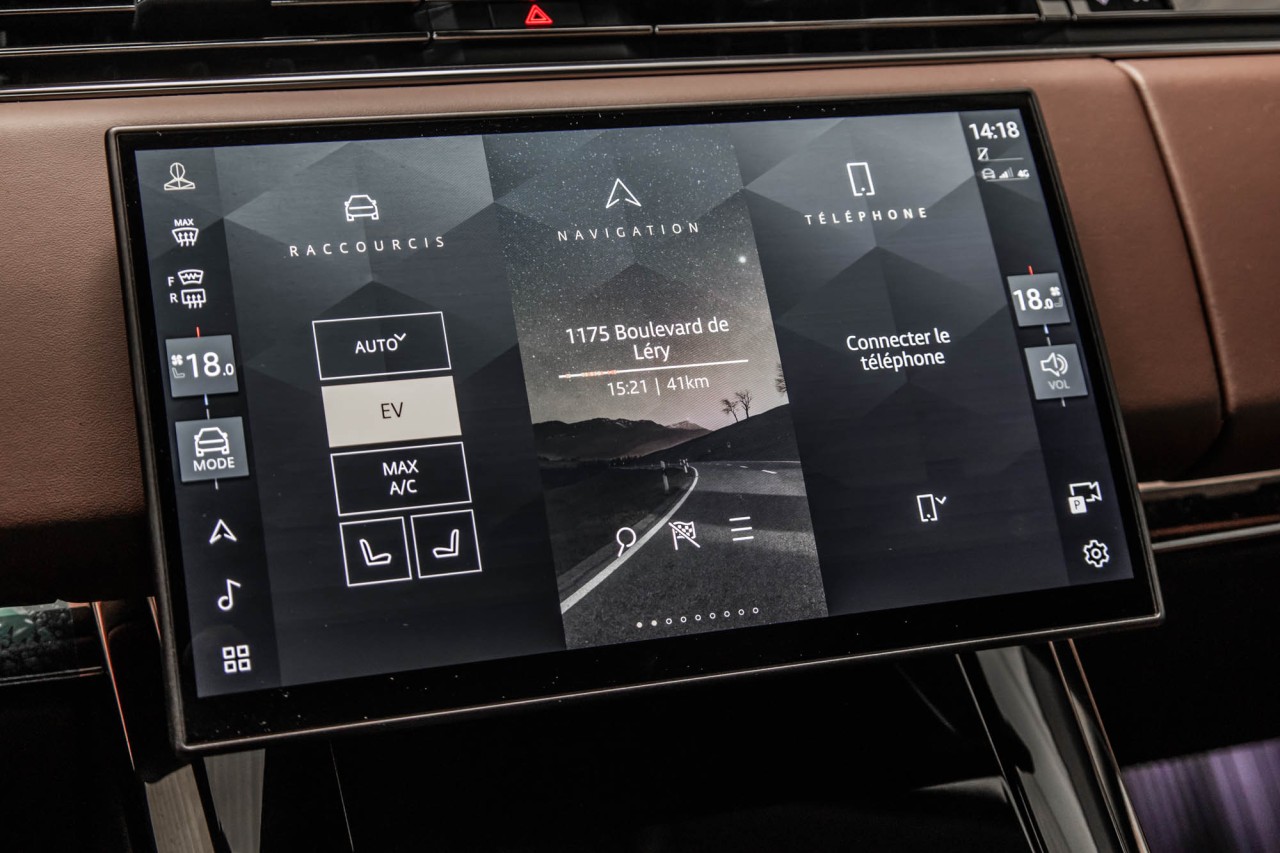 2025 Land Rover Range Rover Sport - Image 26