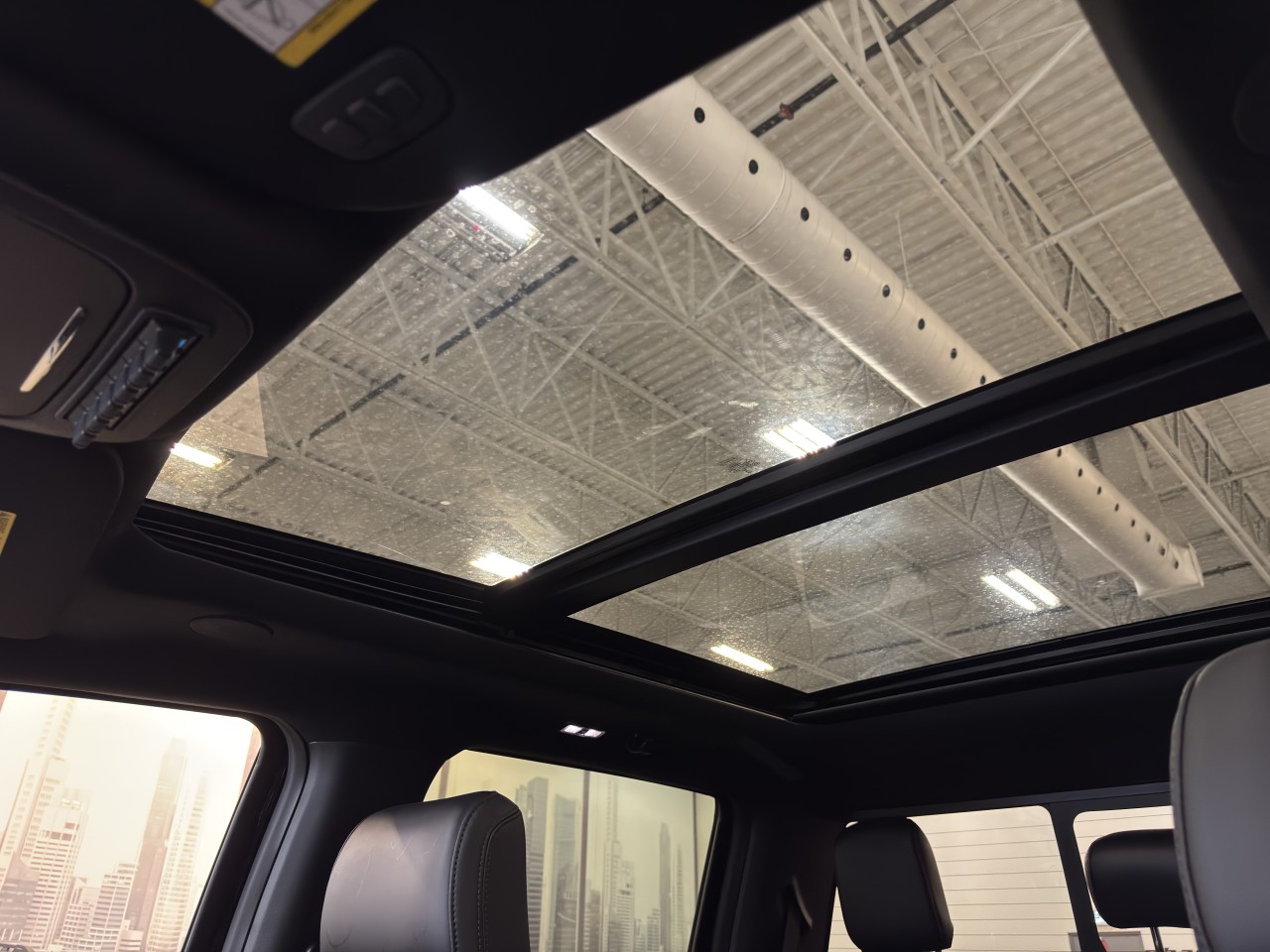 2025 Ford F-250 - Image 15