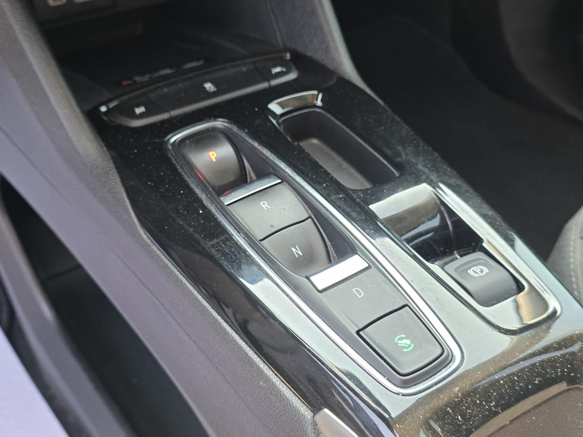 2023 Chevrolet Bolt EUV - Image 19