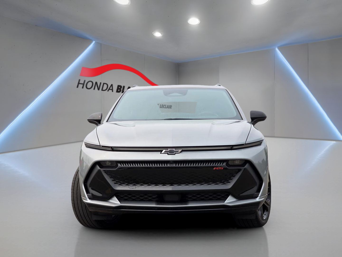 2025 Chevrolet Equinox EV - Image 3