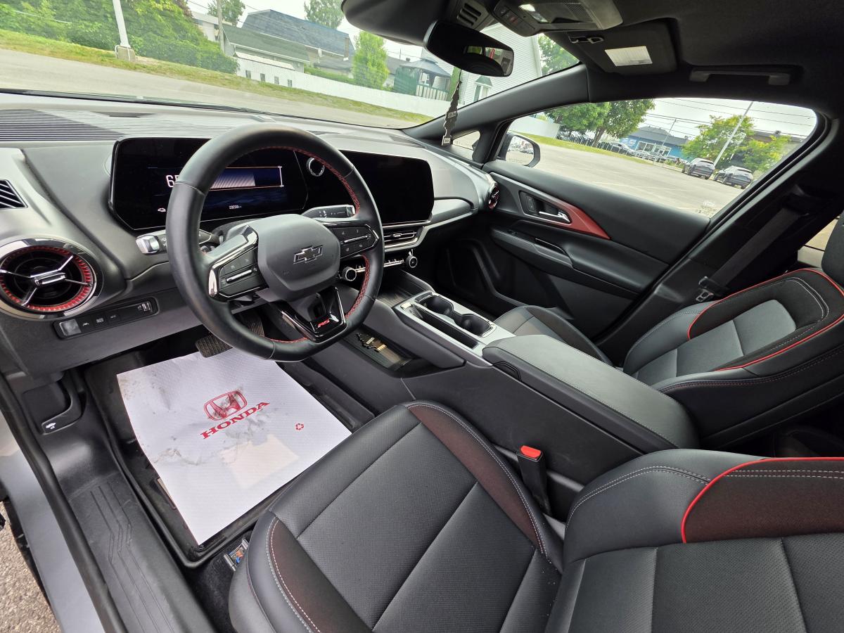 2025 Chevrolet Equinox EV - Image 10