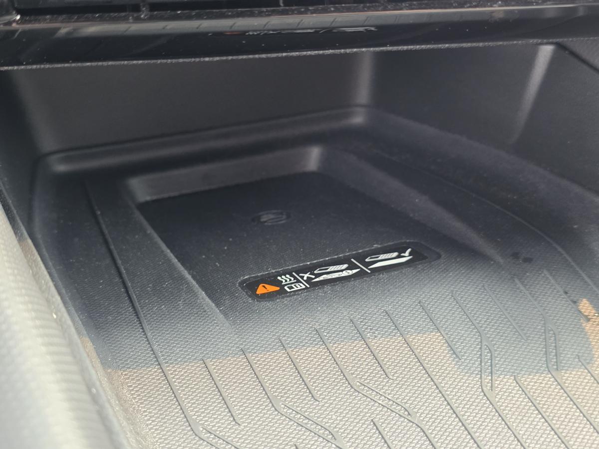2025 Chevrolet Equinox EV - Image 19