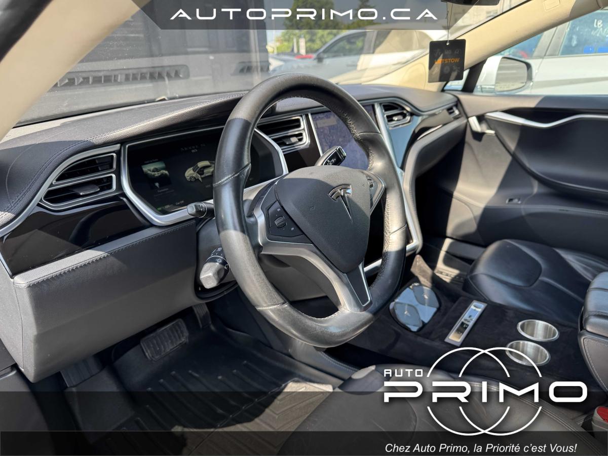 2014 Tesla Model S - Image 22