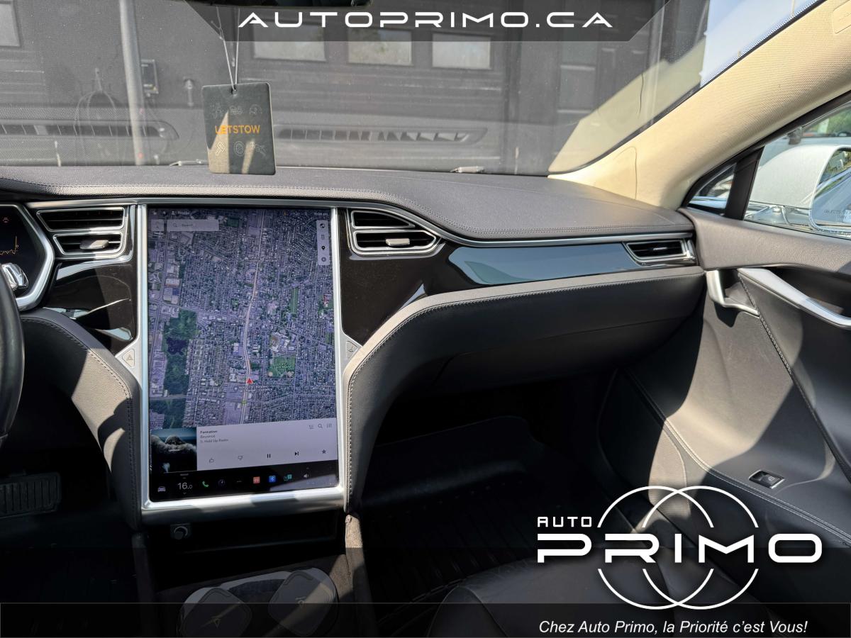 2014 Tesla Model S - Image 26