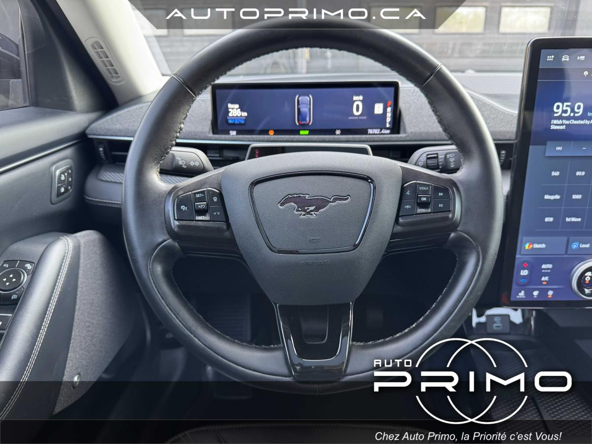 2022 Ford Mustang Mach-E - Image 25