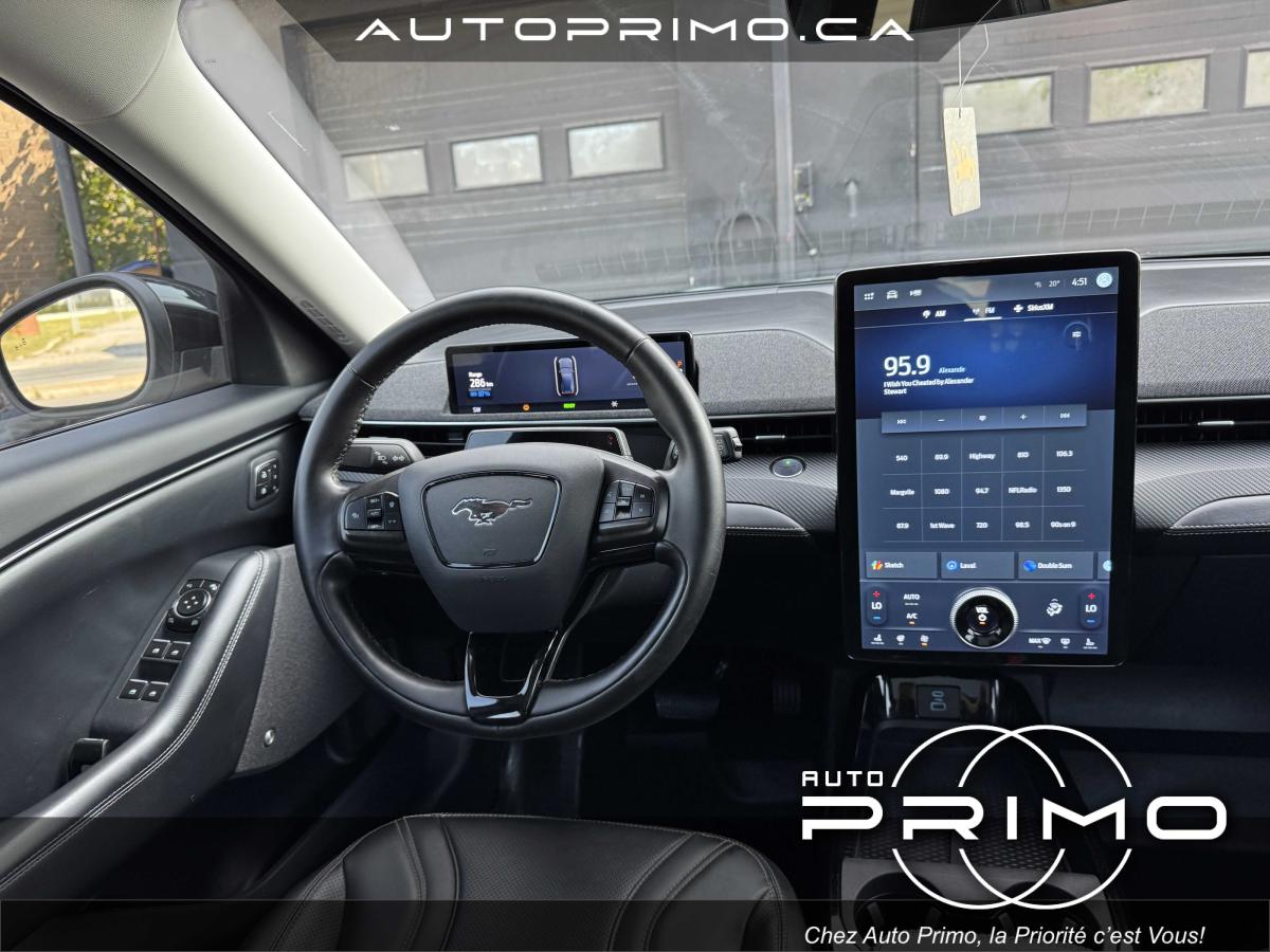 2022 Ford Mustang Mach-E - Image 26