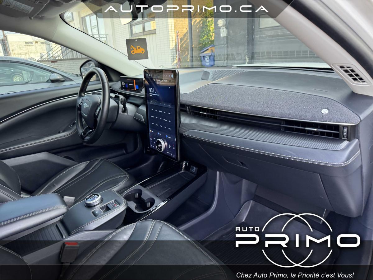 2022 Ford Mustang Mach-E - Image 29