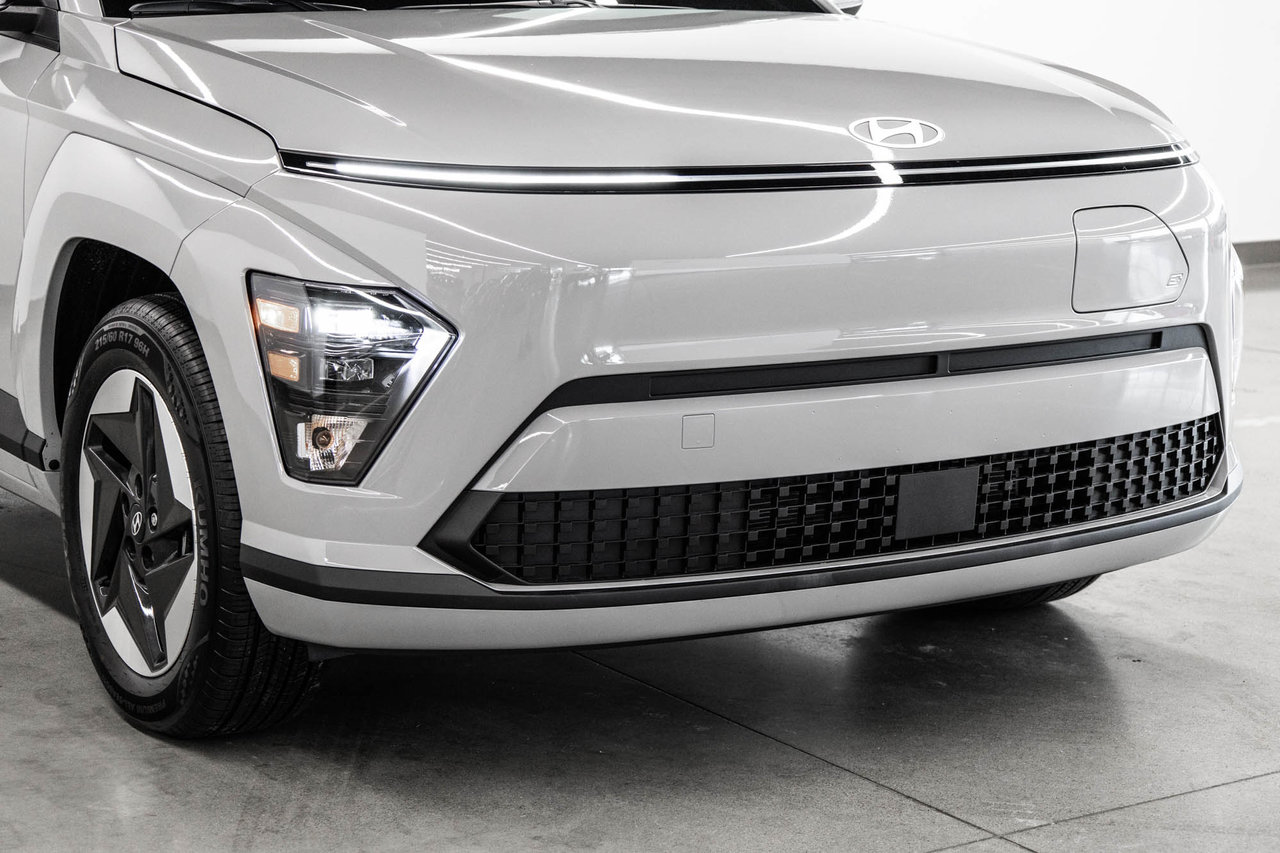 2025 Hyundai Kona Electric - Image 6