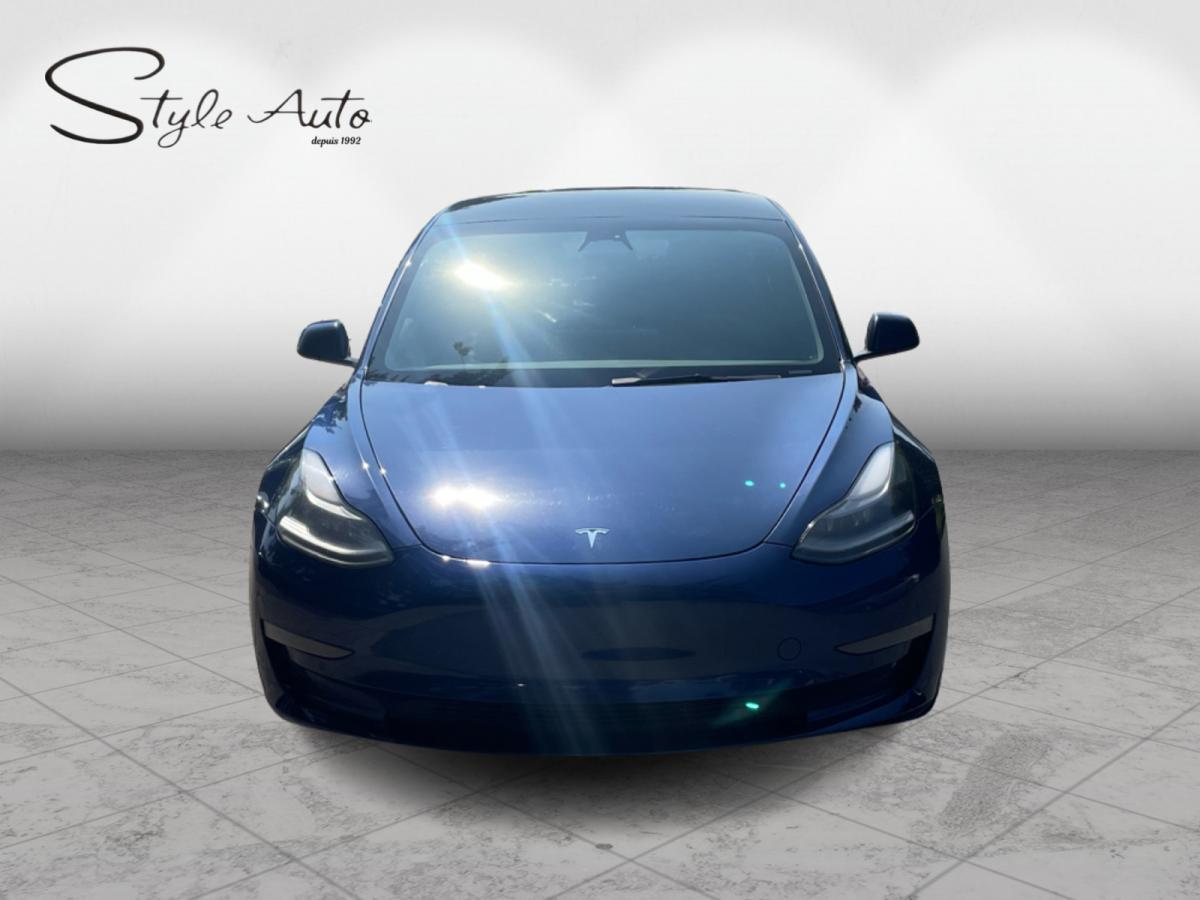 2022 Tesla Model 3 - Image 2