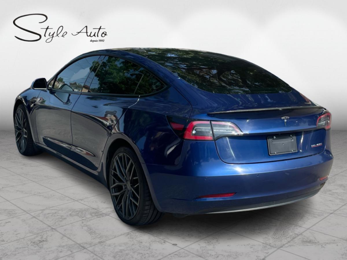 2022 Tesla Model 3 - Image 4