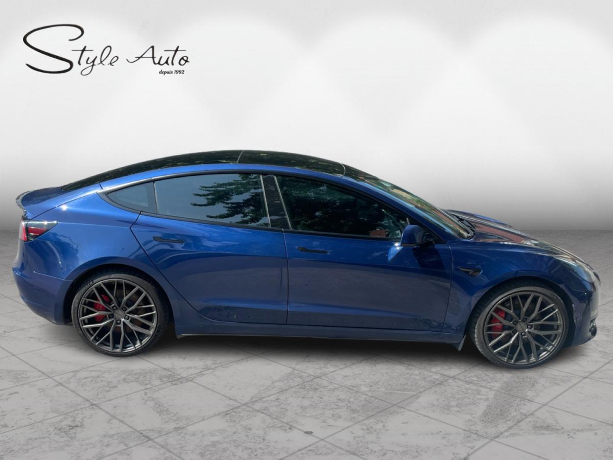 2022 Tesla Model 3 - Image 7