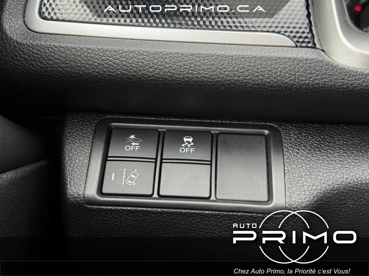 2019 Honda Civic - Image 32
