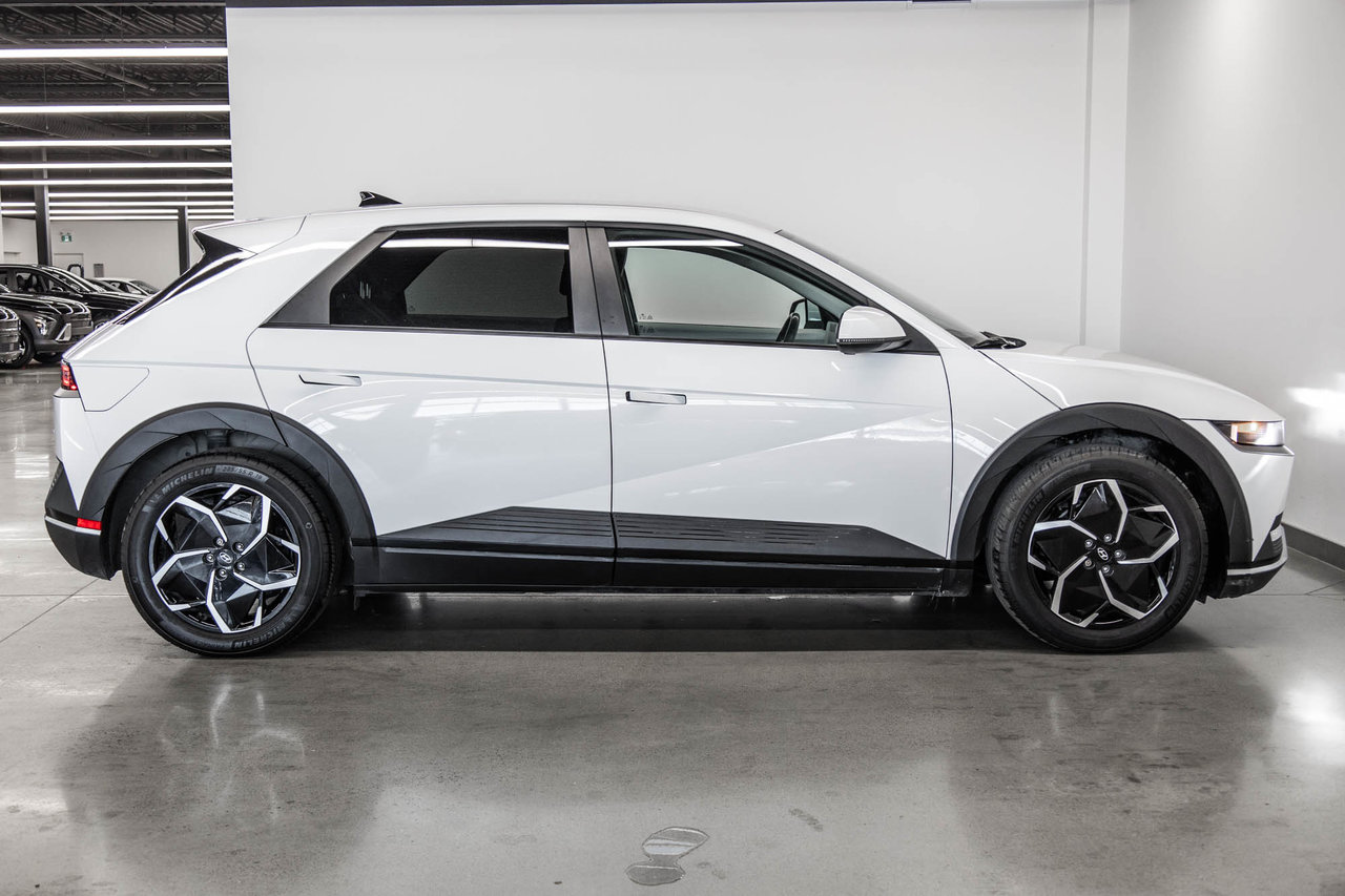 2023 Hyundai IONIQ 5 - Image 15