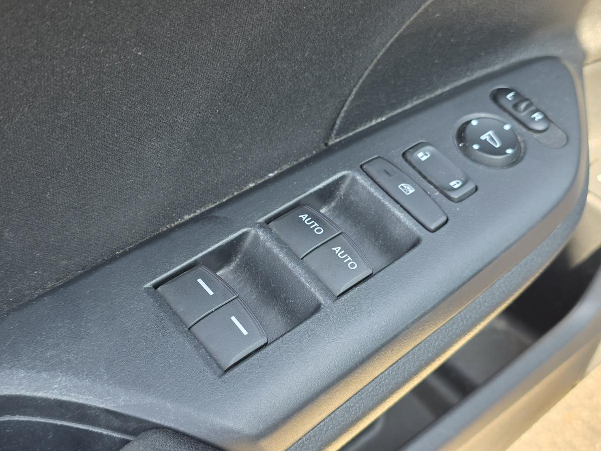 2016 Honda Civic - Image 19