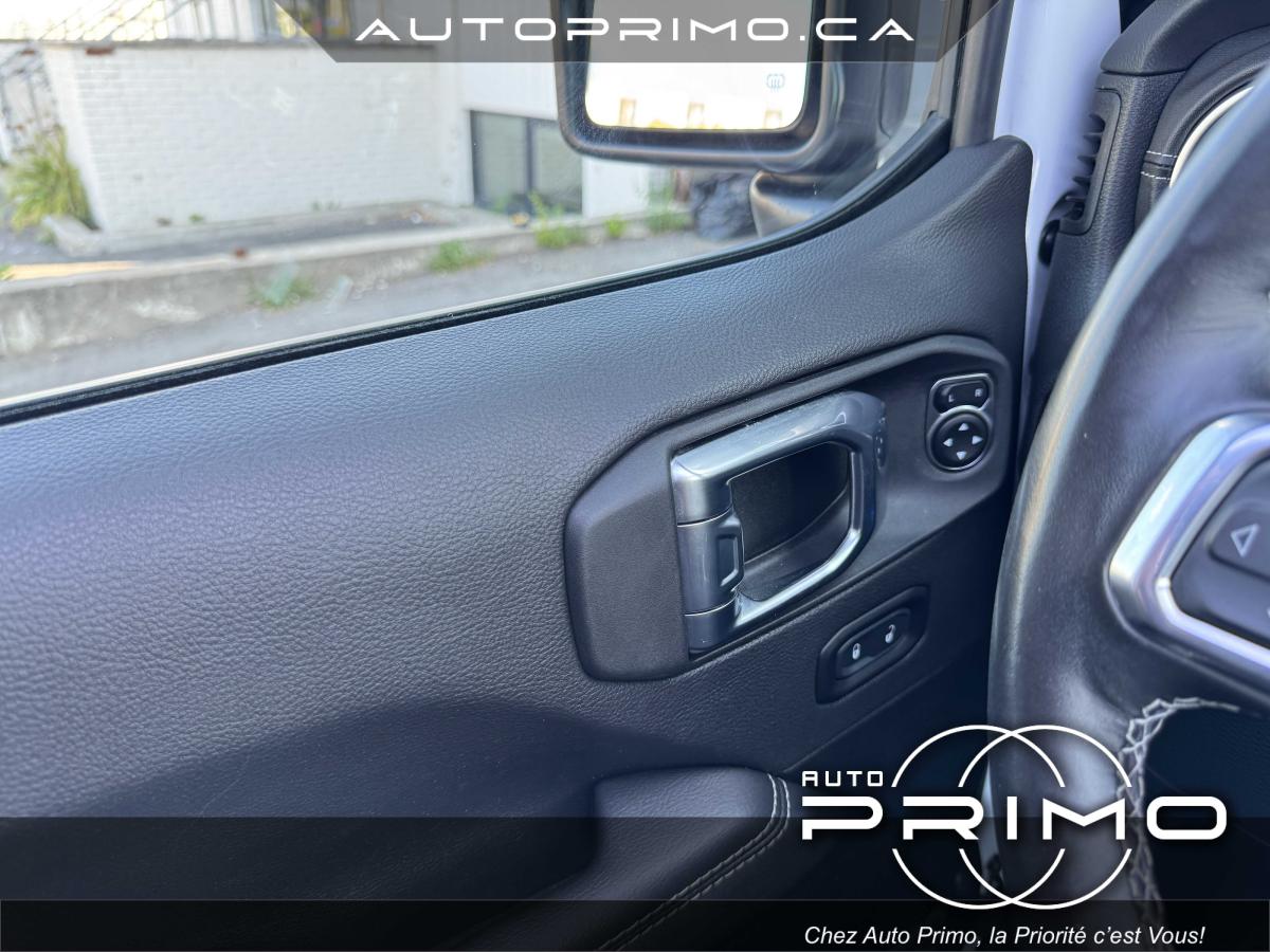 2023 Jeep Wrangler 4xe - Image 11