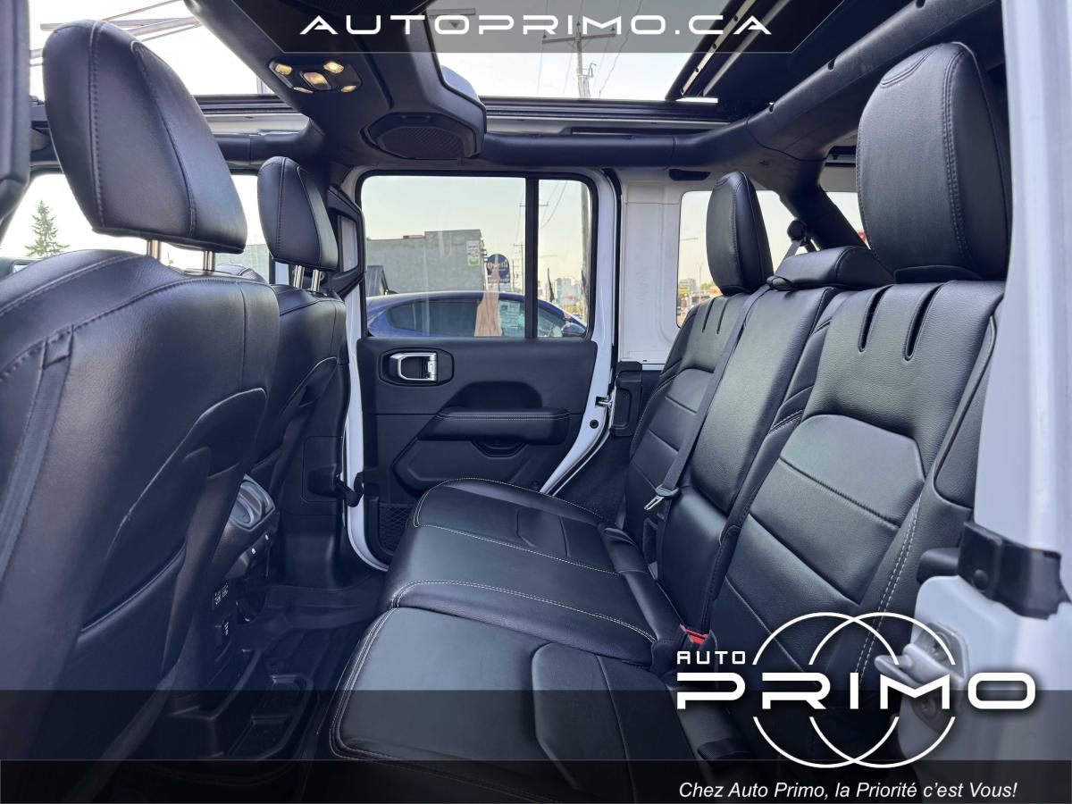 2023 Jeep Wrangler 4xe - Image 13
