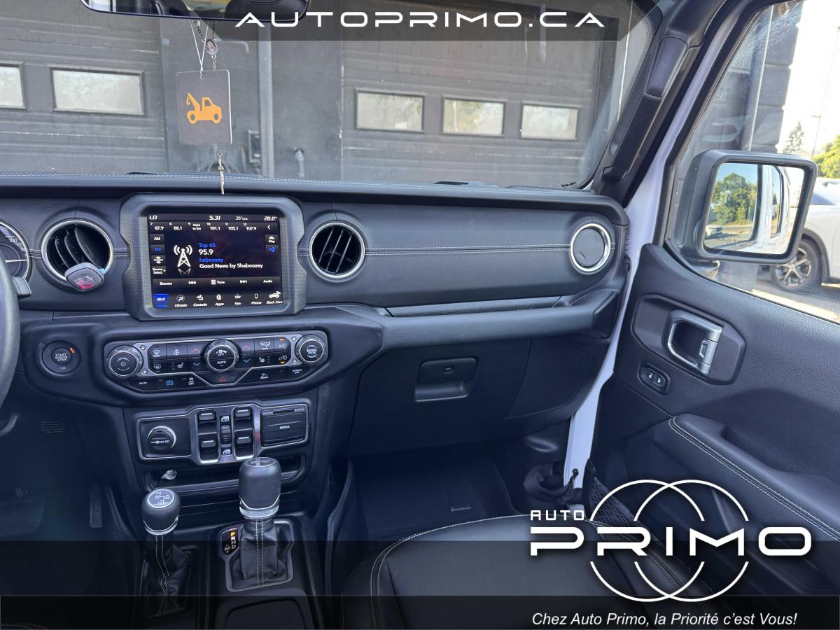 2023 Jeep Wrangler 4xe - Image 24