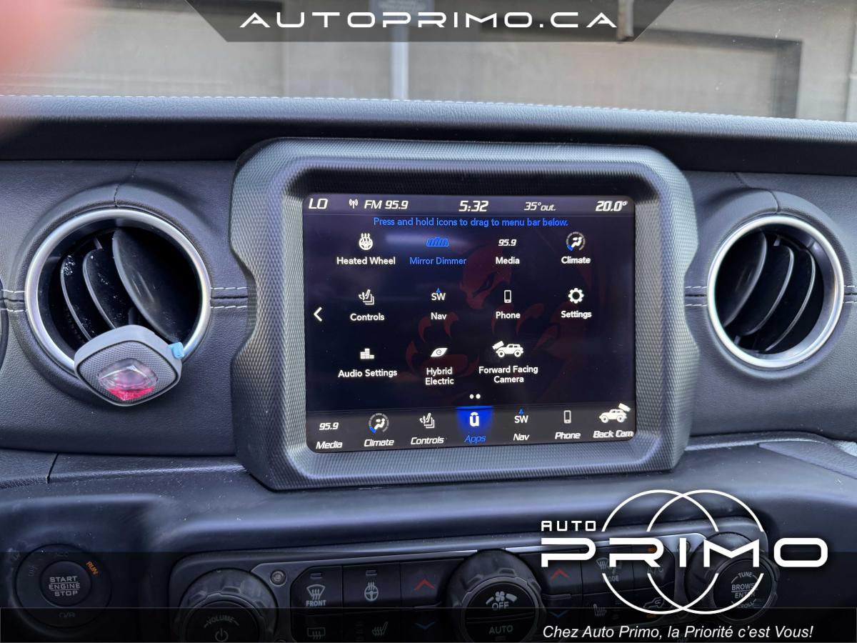 2023 Jeep Wrangler 4xe - Image 29