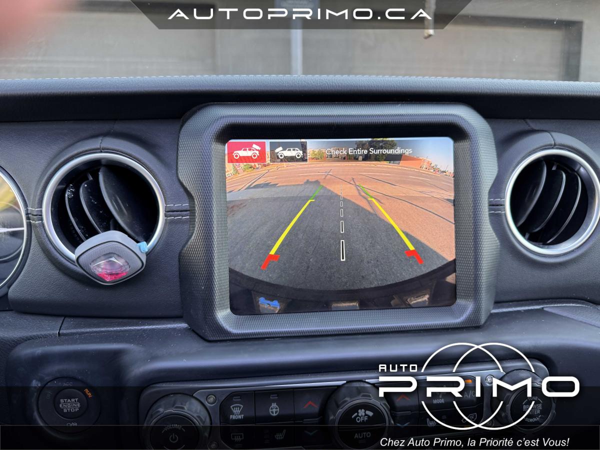2023 Jeep Wrangler 4xe - Image 30