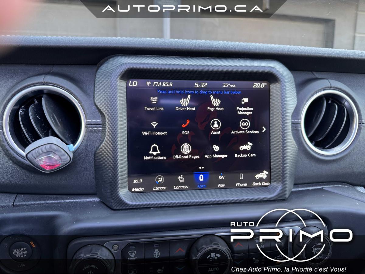 2023 Jeep Wrangler 4xe - Image 34