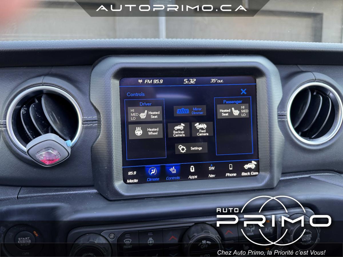 2023 Jeep Wrangler 4xe - Image 35