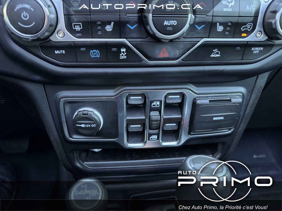2023 Jeep Wrangler 4xe - Image 37