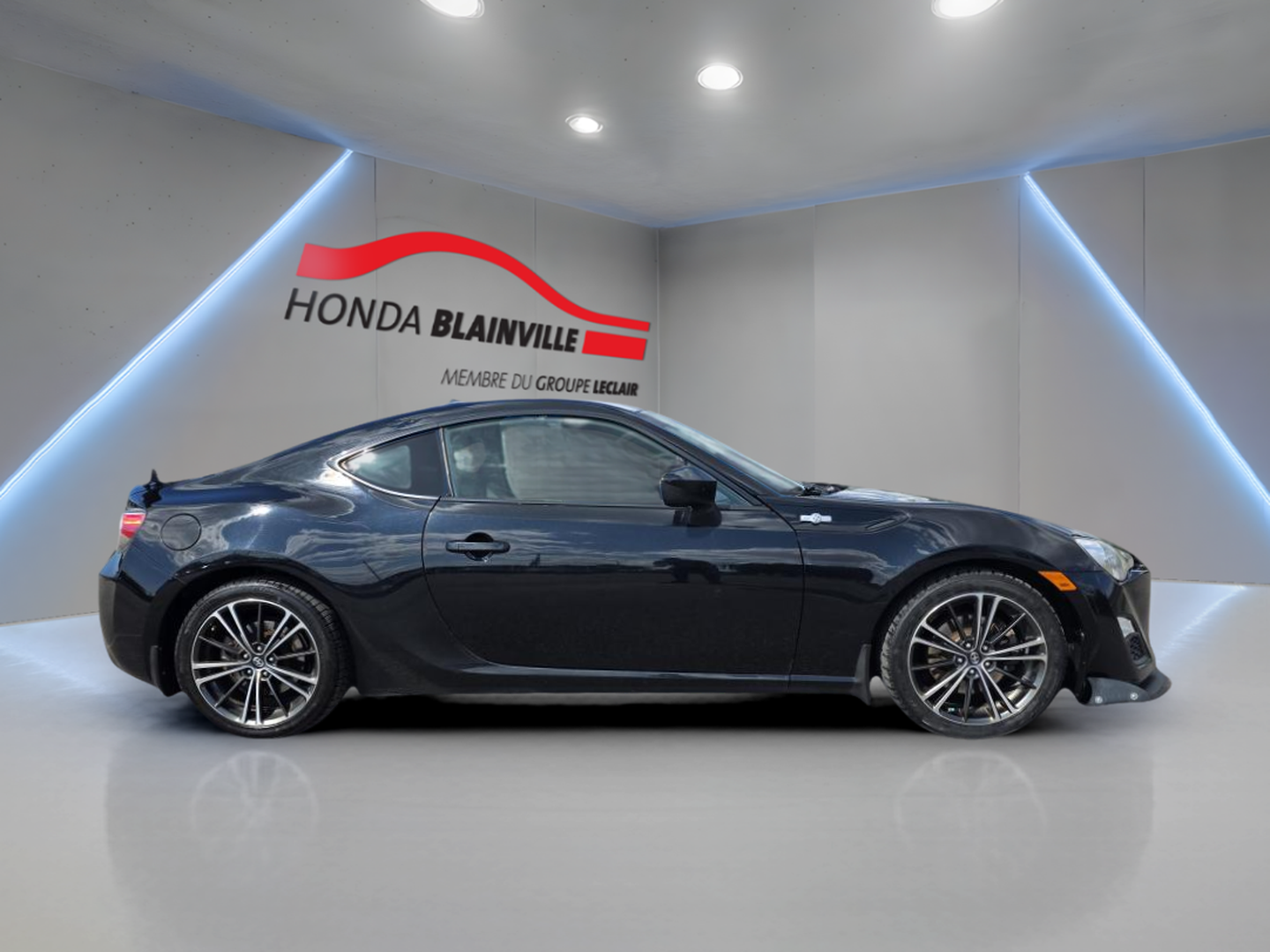 2016 Scion Fr-s - Image 8