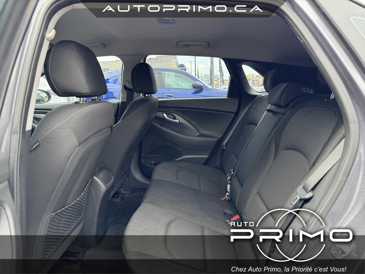 2018 Hyundai Elantra GT - Image 11