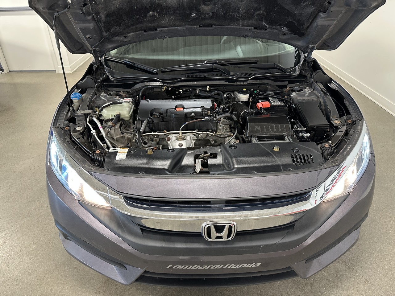2017 Honda Civic - Image 22
