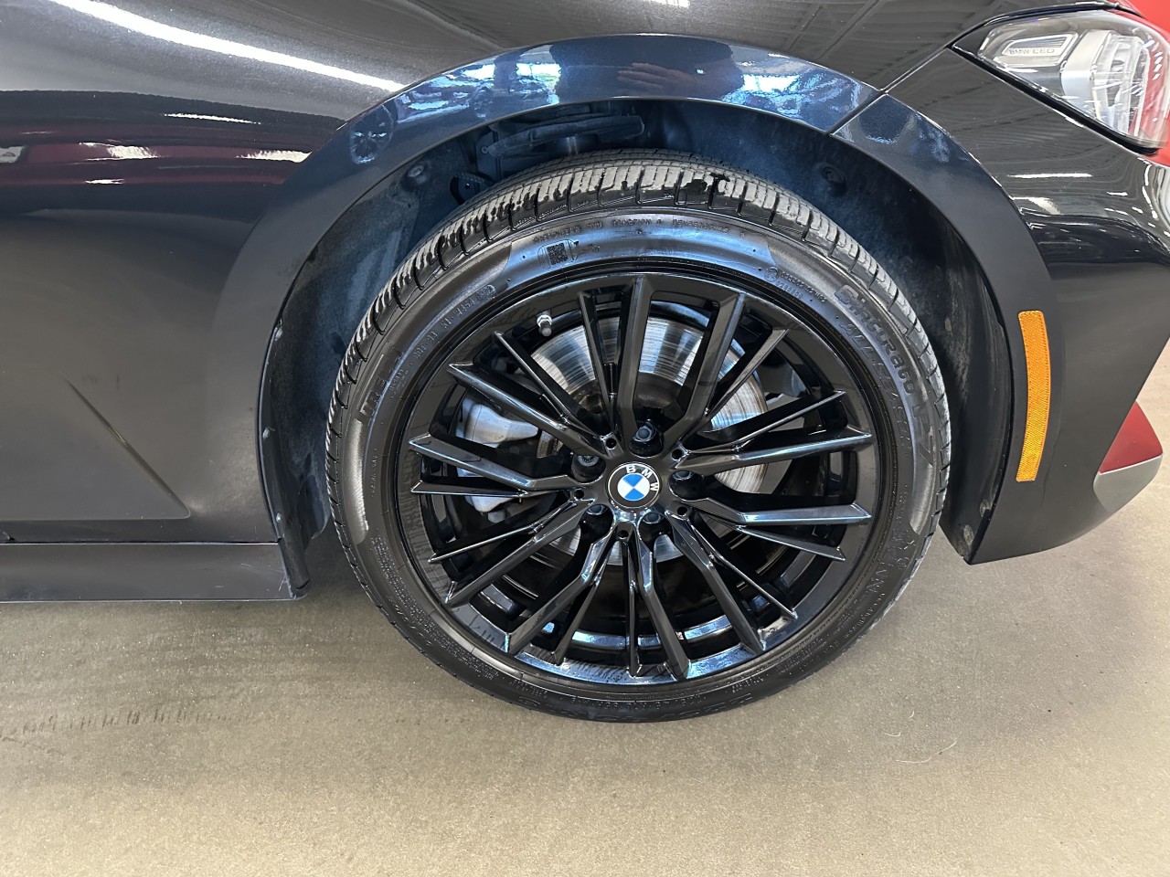 2023 BMW i3s - Image 5