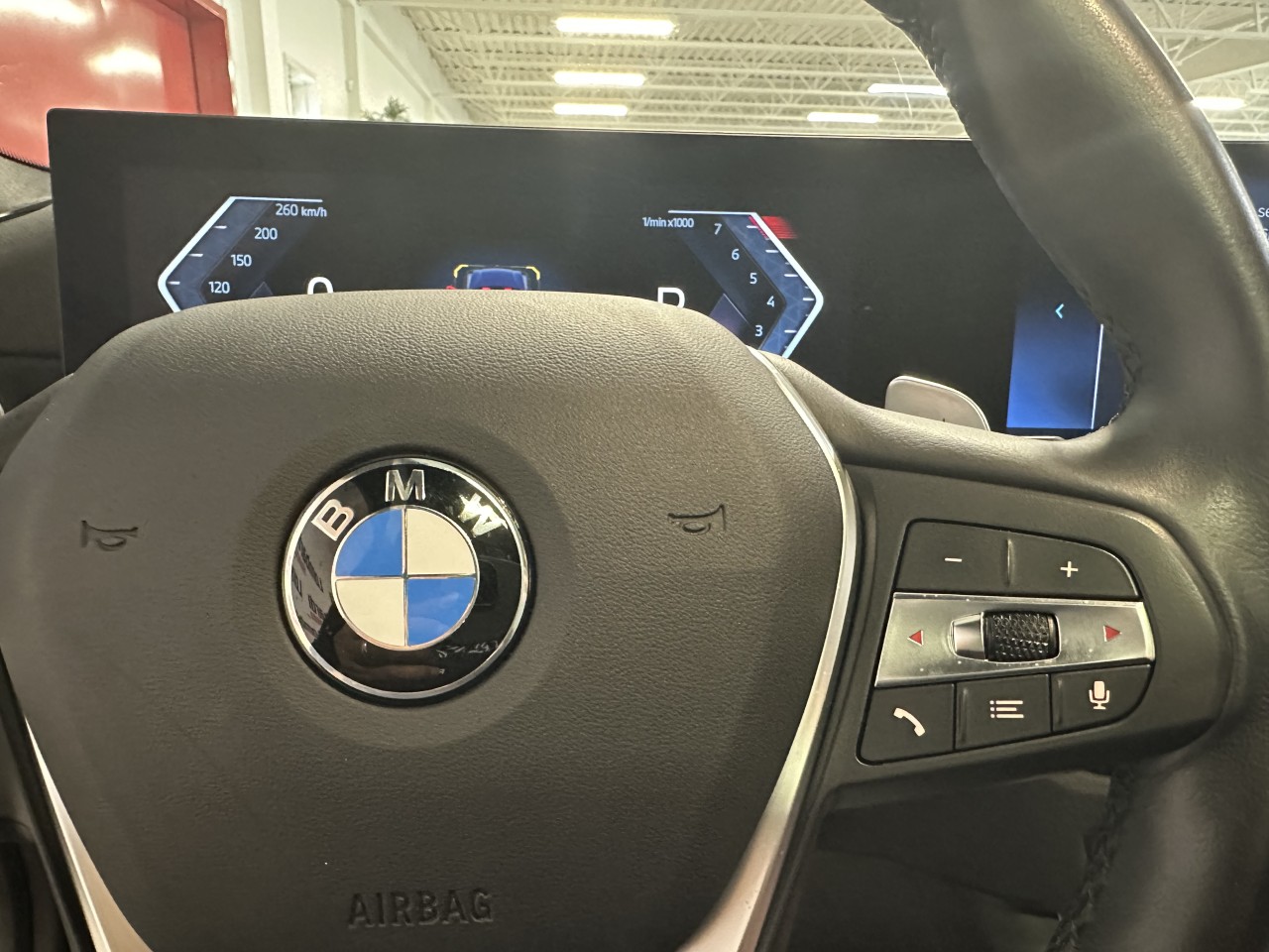 2023 BMW i3s - Image 14